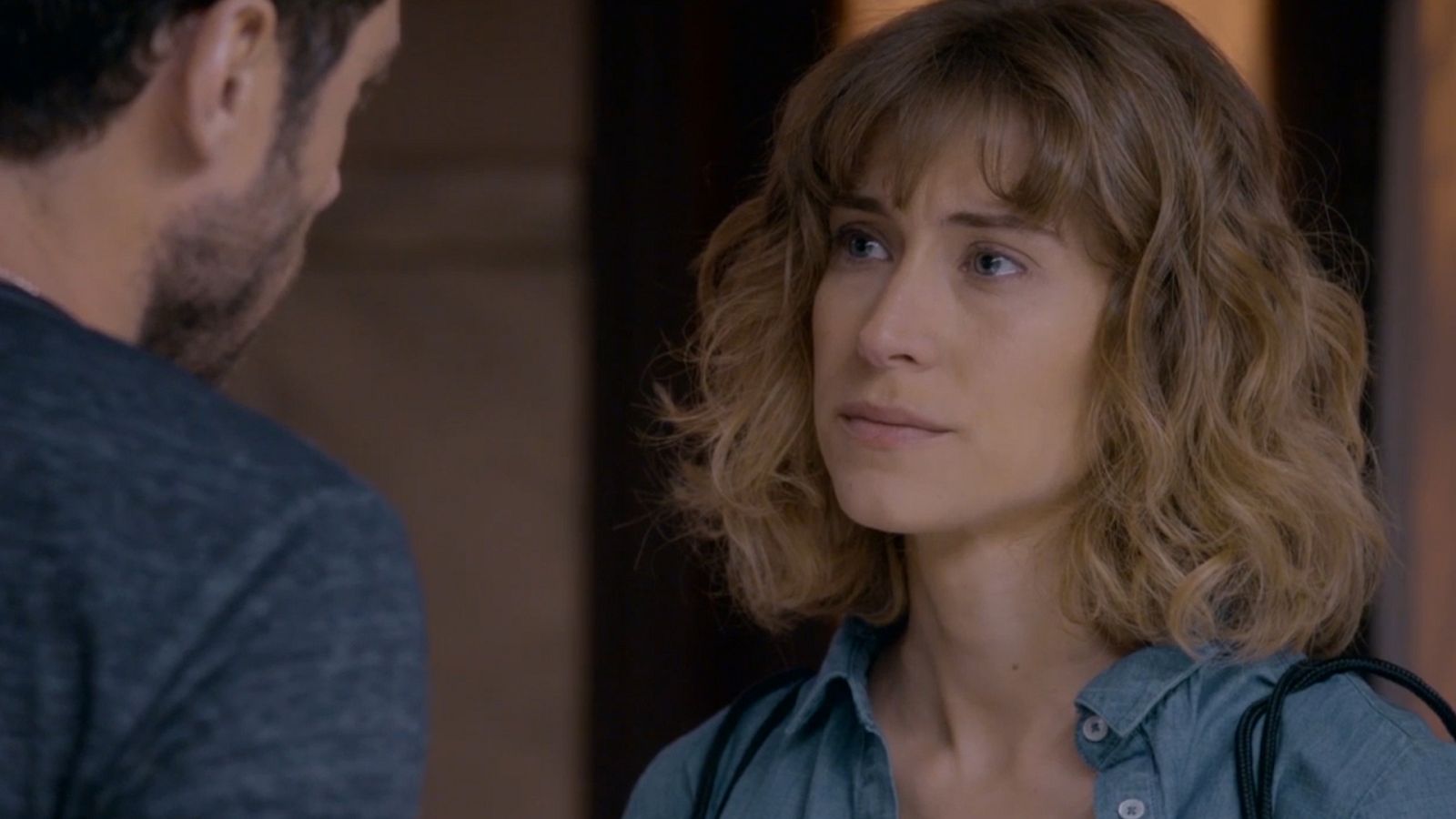 Servir y Proteger - Silvia sigue enamorada de Álvaro