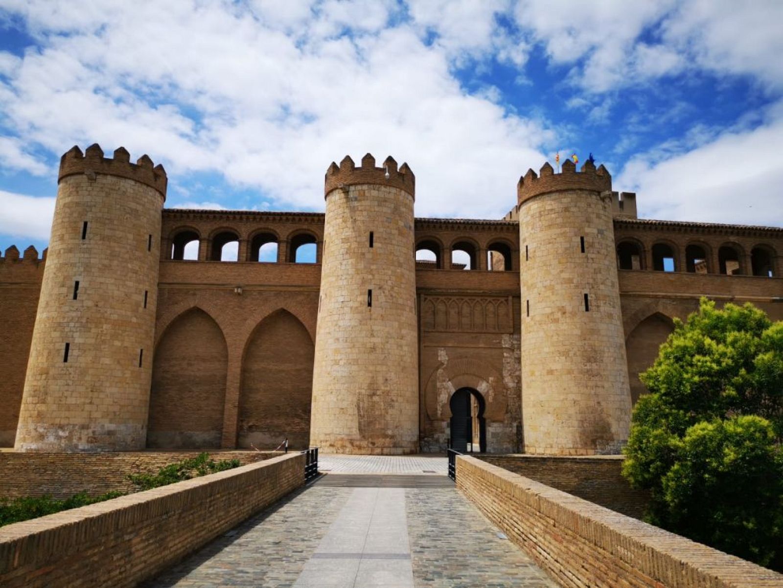 España Directo -  Aljafería de Zaragoza