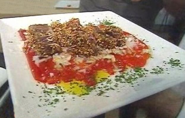 RTVE Cocina - Pimientos asados con tacos de atún