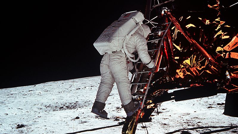 Viajar a la Luna para contarlo: la historia de las imágenes tomadas por la misión Apolo 11