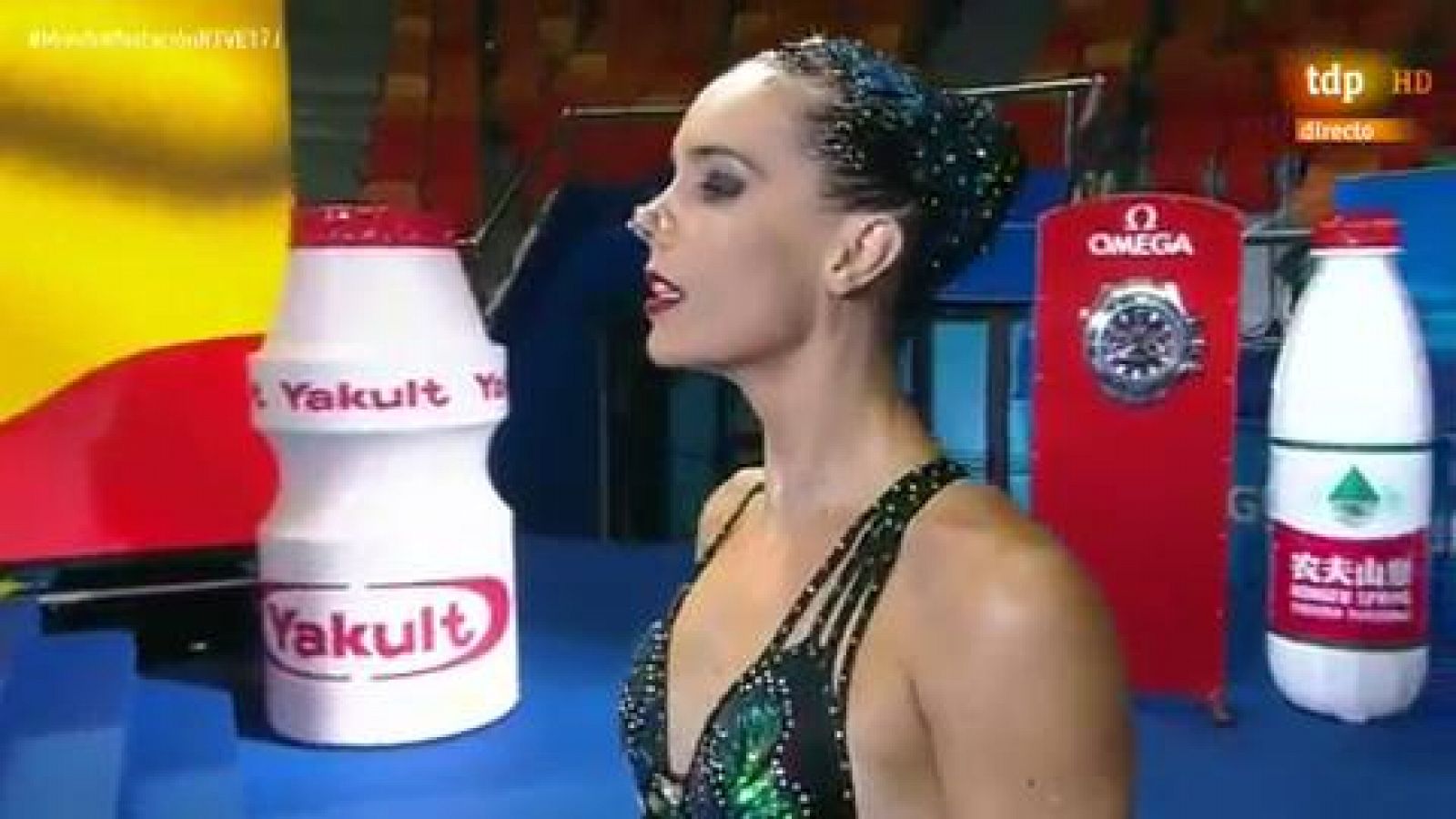 Mundial Natación | Ona Carbonell nada 'It's a man's world' en la final de solo libre - RTVE.es