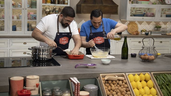 Hacer de comer - Lubina al champán y hojaldre de piña y coco