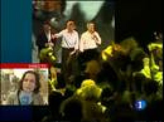  - Néstor Kirchner dimite tras derrota