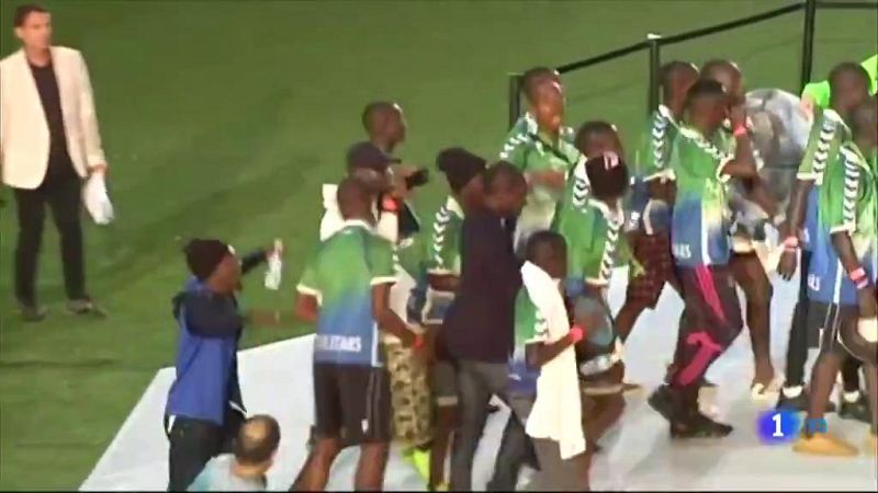 Buscan a dos menores de Sierra Leona que se fugaron de un torneo de fútbol en San Sebastián