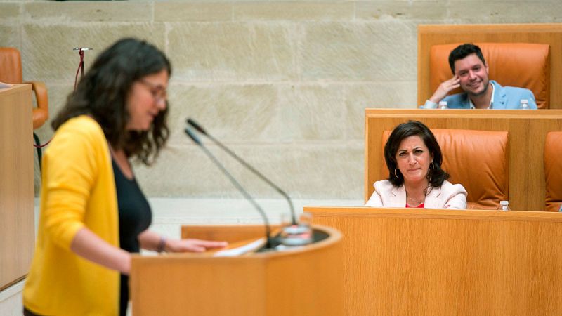 Podemos llamó a su diputada en La Rioja para pedirle que no tumbase la investidura de la candidata socialista