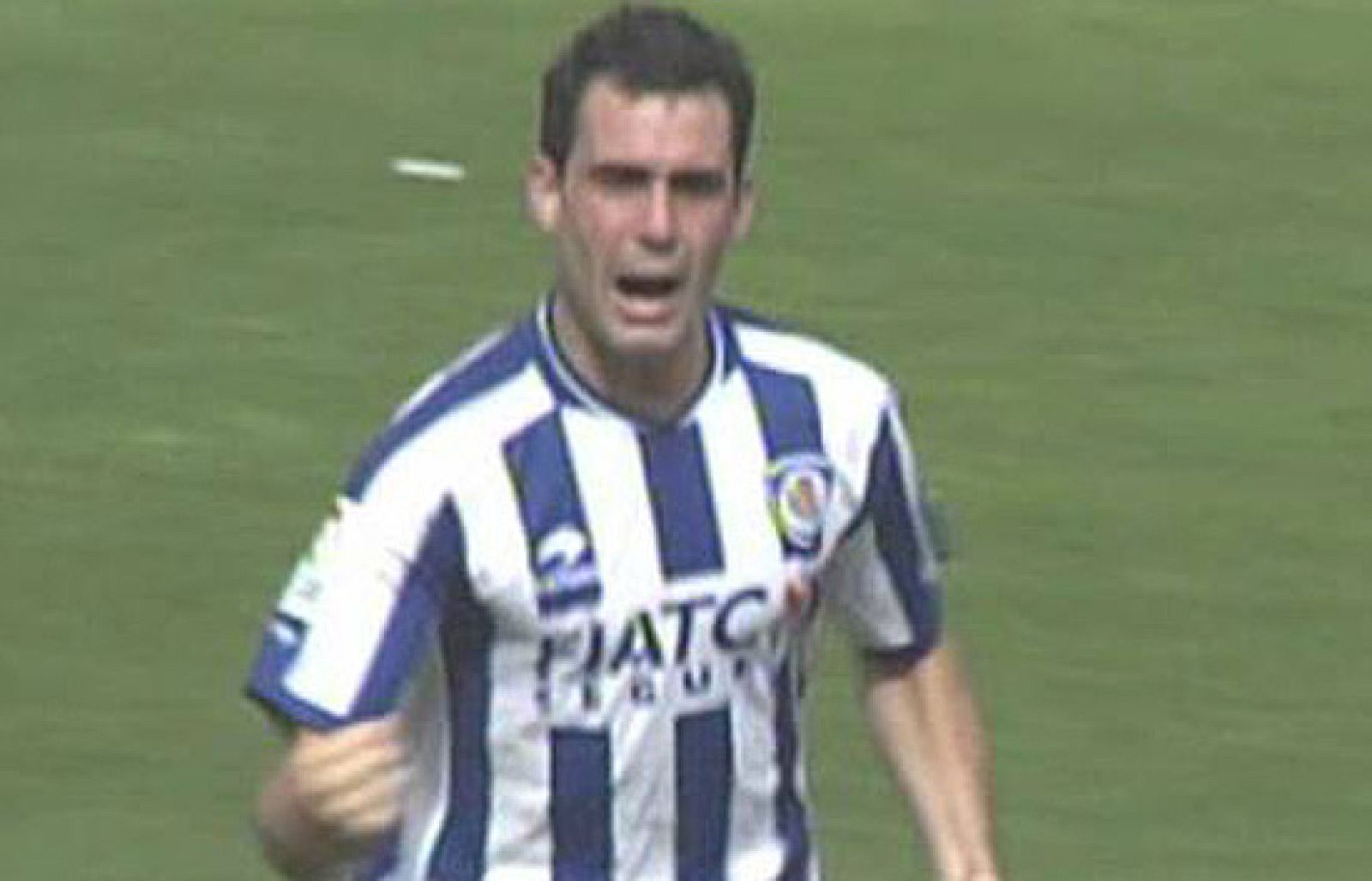 Íñigo Díaz de Cerio deja la Real Sociedad y se marcha al Athletic de Bilbao. Por su parte, Héctor Font recala en el Real Valladolid procedente de Osasuna.