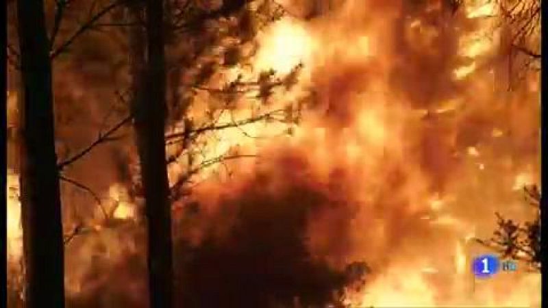 Más de 1.500 efectivos luchan contra las llamas en el centro de Portugal