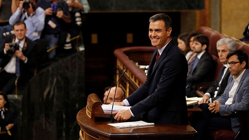 Sánchez aboga por reformar la Constitución para agilizar la formación de Gobierno