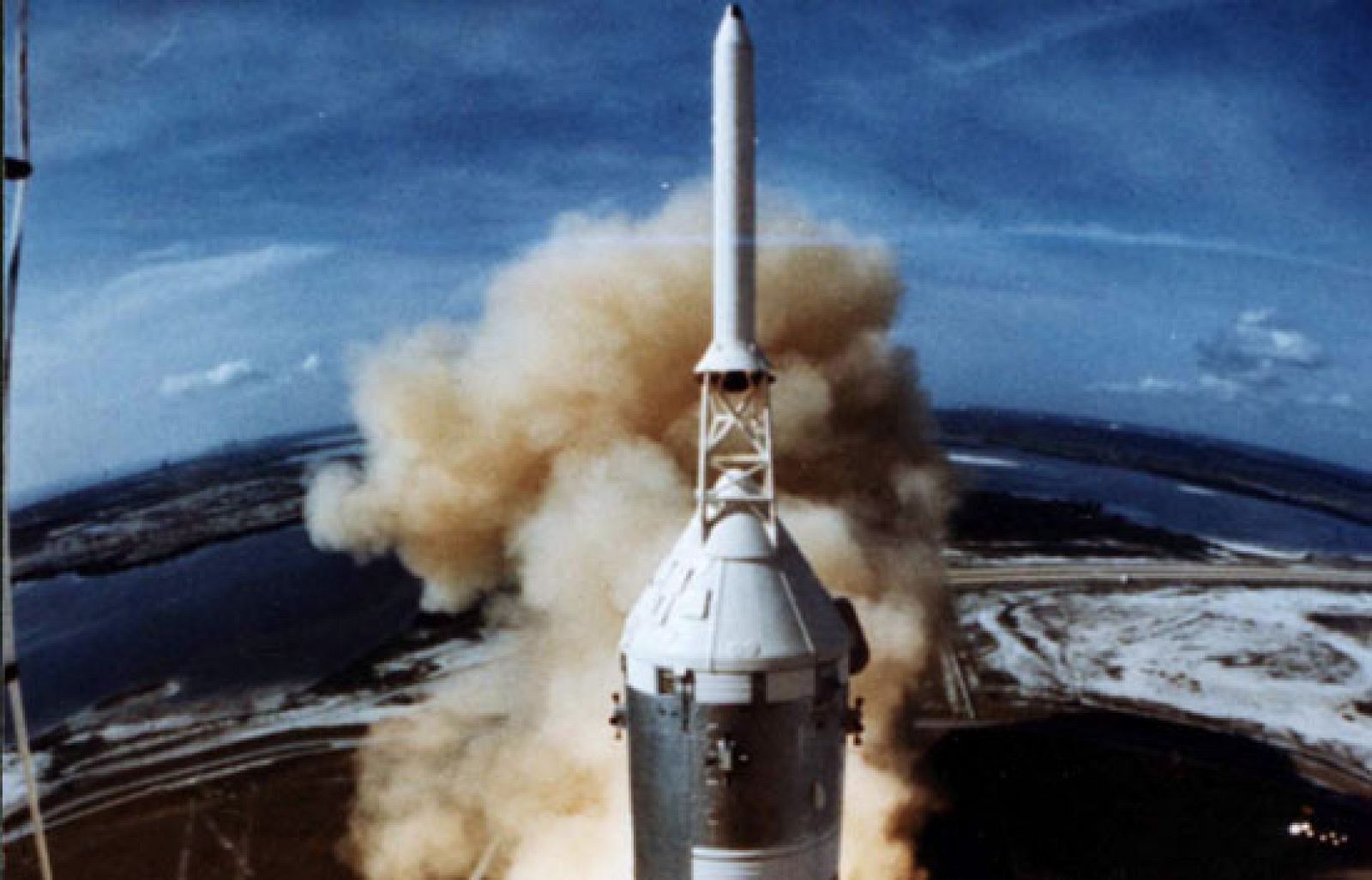 Reportaje de la NASA sobre la misión del Apolo 11 - Fue noticia en el Archivo de RTVE | Ver