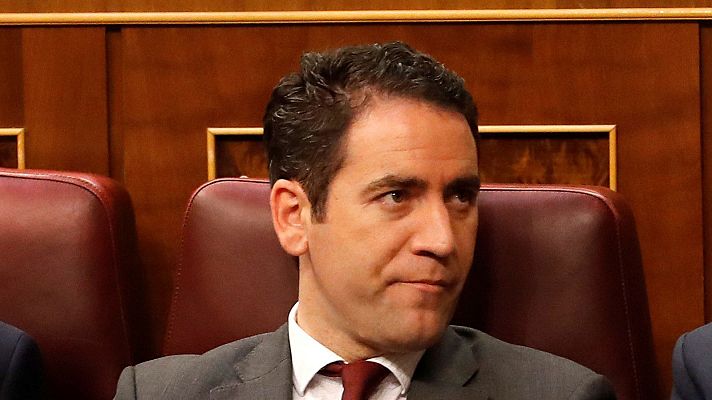 Telediario 1 - Los partidos reprochan a Sánchez que no hable de Cataluña