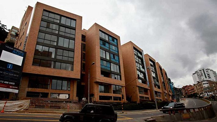 Telediario 1 - Intercambiar casas, una buena idea para abaratar las vacaciones