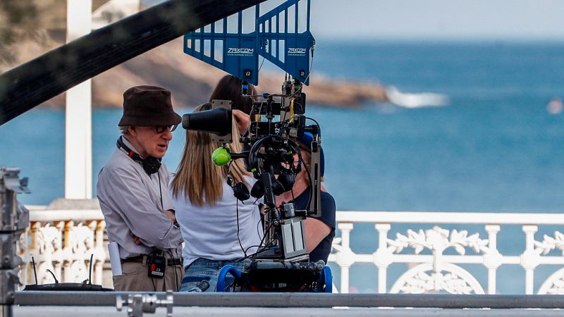 Woody Allen rueda en la playa de La Concha