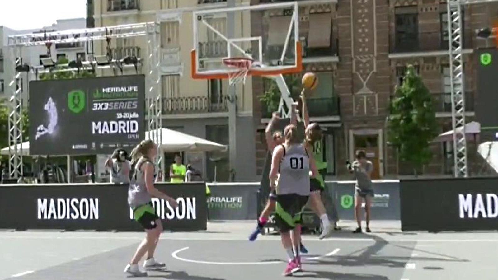 Baloncesto 3x3 -  Herbalife Nutrition 3x3 - Series Madrid - ver ahora