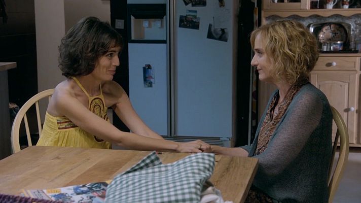 Servir y proteger - Coco le pide disculpas a su amiga Elvira