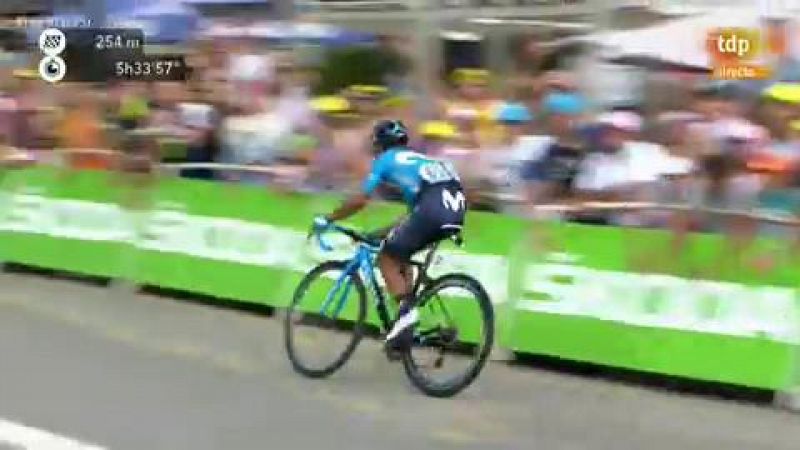 El colombiano Nairo Quintana logró este jueves su tercera victoria en el Tour de Francia, al imponerse en la primera jornada alpina con una gran ventaja con el grupo de favoritos, lo que le acerca al podium de la general.
