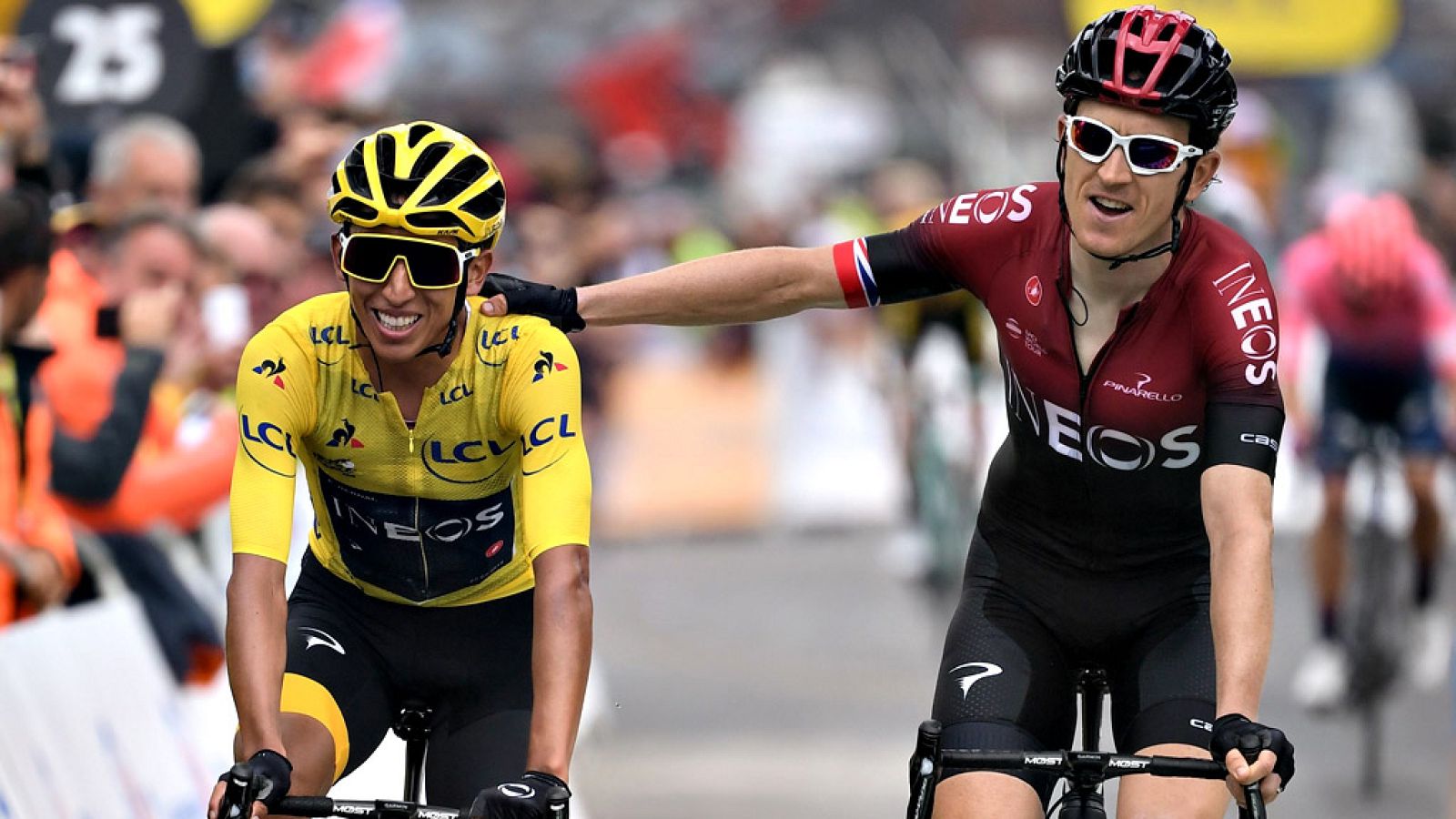 El italiano Vincenzo Nibali logró este sábado la victoria en la penúltima etapa del Tour de Francia, con cima en la estación alpina de Val Thorens, donde el colombiano Egan Bernal se consagró como virtual ganador de la carrera.