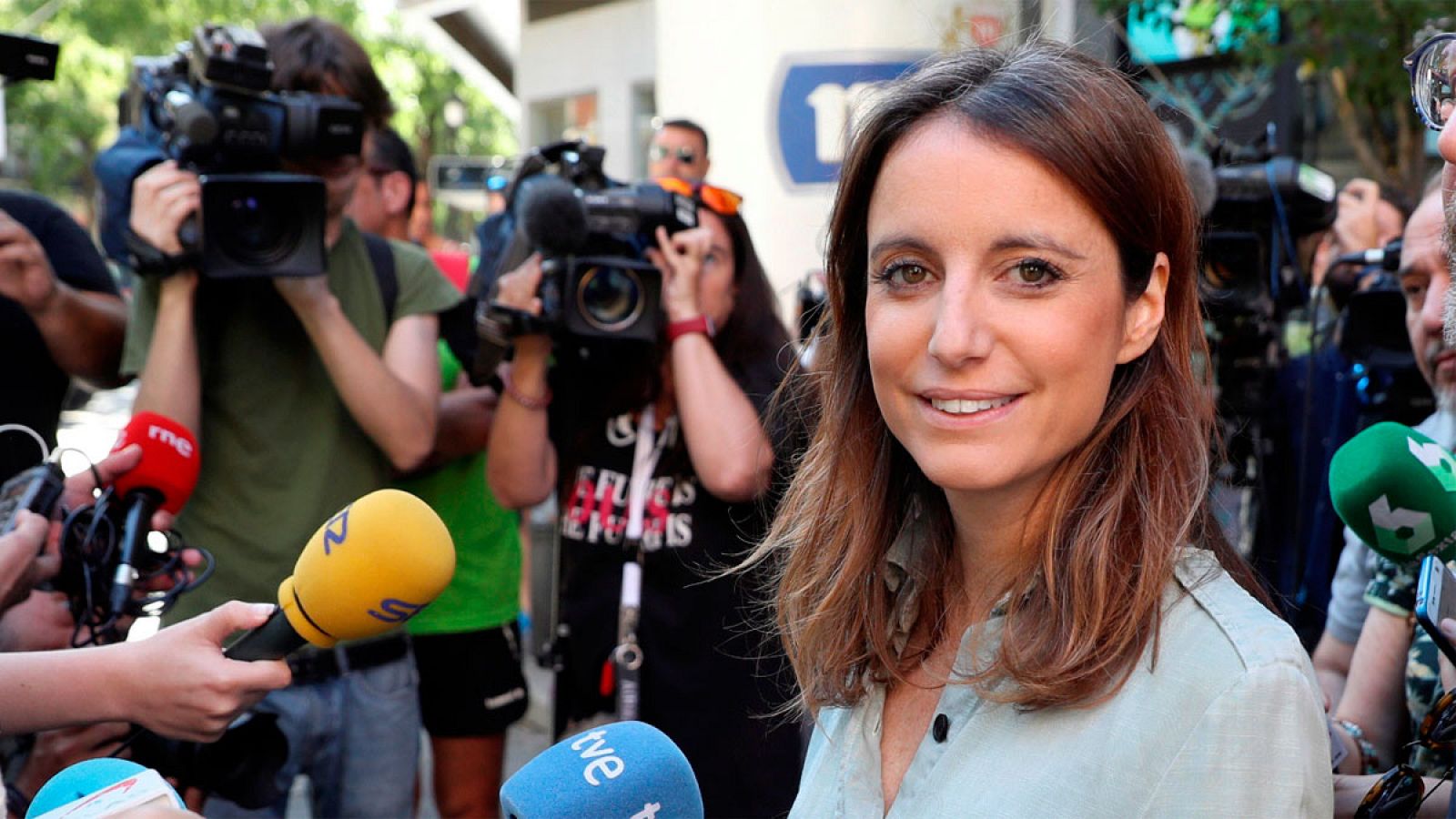 Telediario 1: PP y Cs descartan negociar con Sánchez la investidura por el "pacto de la vergüenza" en Navarra | RTVE Play