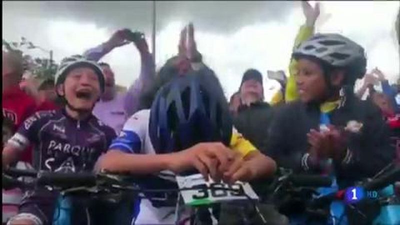 Zipaquirá, situada a unos 45 kilómetros de Bogotá y patrimonio histórico, cultural y religioso de Colombia, vibró este domingo con la etapa que consagró a Egan Bernal como el primer latinoamericano en proclamarse campeón del Tour de Francia, la carre