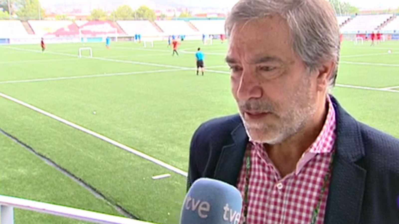 Telediario 1: El Zamora y L'Hospitalet denuncian trato de favor de la RFEF al Andorra de Piqué | RTVE Play