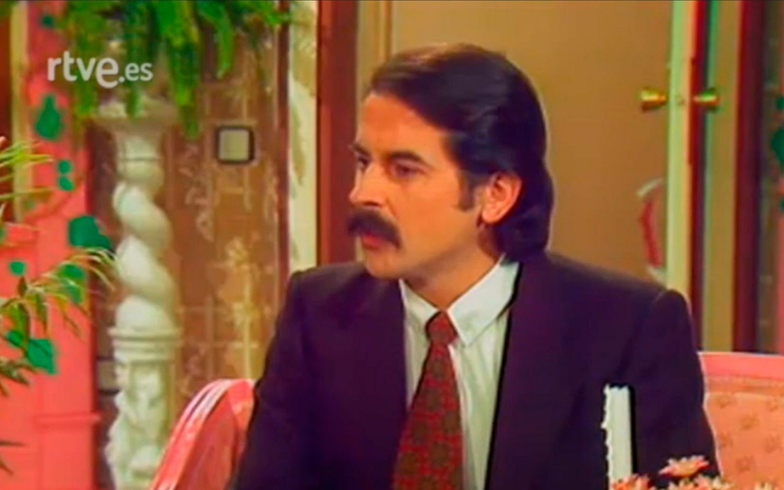 Arxiu TVE Catalunya - Vídua però no gaire - El visitant nocturn