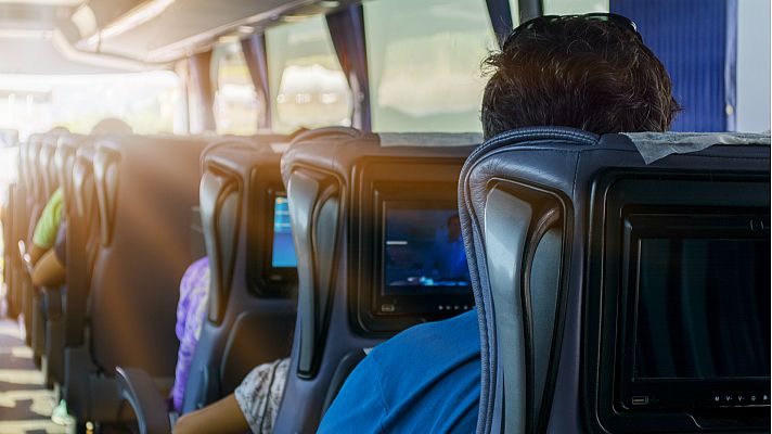 Telediario 1 - Los viajeros pagan de más por su billete de autobús
