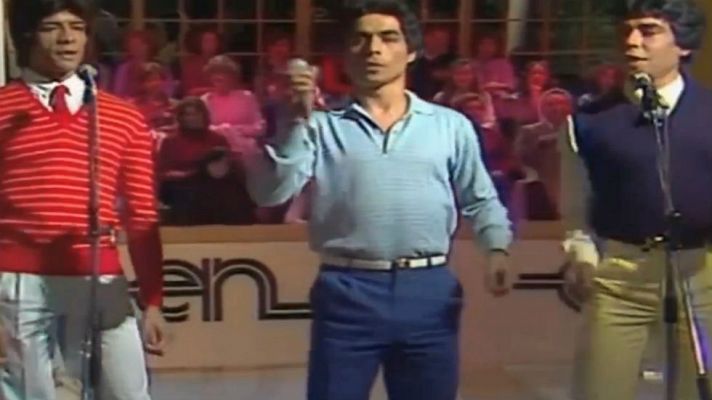 Los Chunguitos y Azúcar Moreno homenajean a Enrique Salazar 