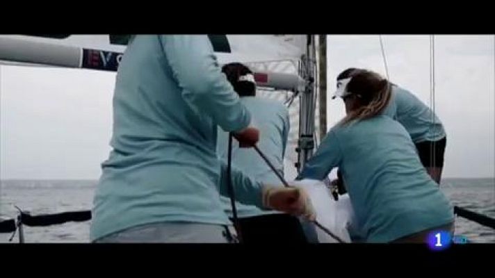 Telediario 1 - 12 embarcaciones compiten en la nueva categoría femenina de la Copa del Rey de vela