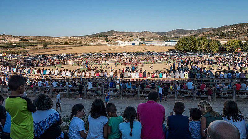 Muere un joven por la cornada de una vaquilla en Alicante