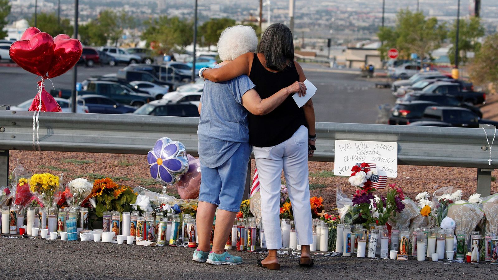 EE.UU. investiga el tiroteo de El Paso en Texas como 'terrorismo doméstico'