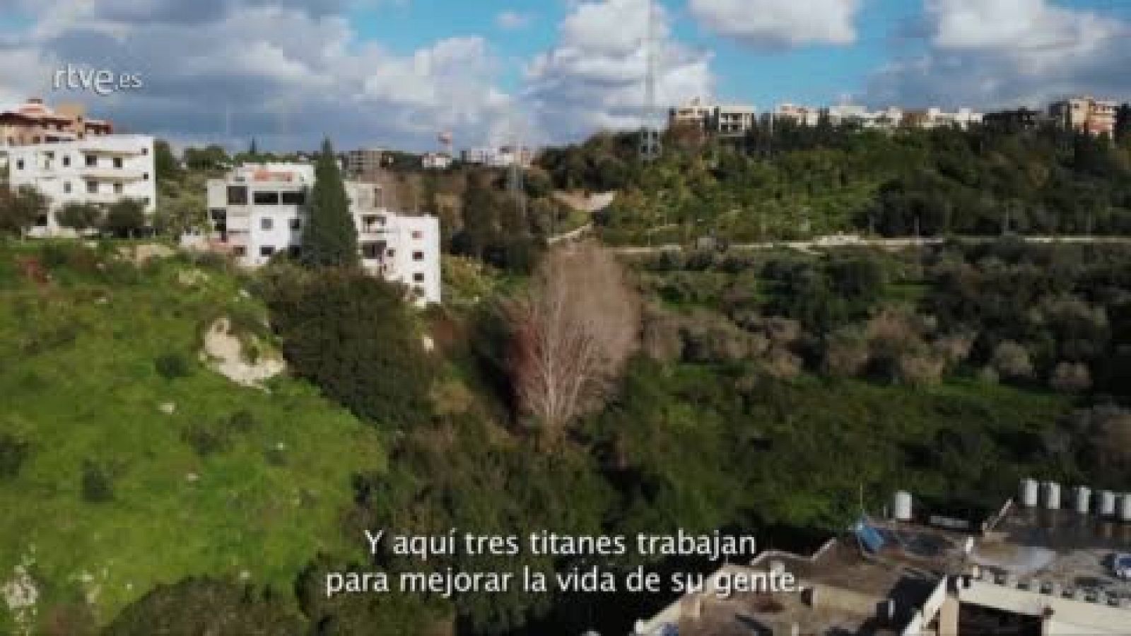 Titanes sin Fronteras_Conocemos a los tres titanes