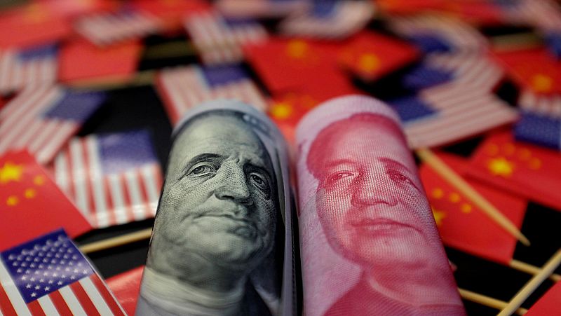 El yuan se devalúa hasta niveles de 2008 en plena guerra comercial con Estados Unidos