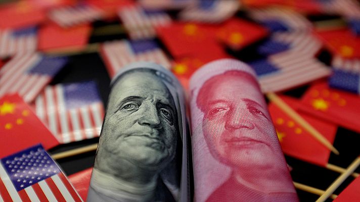 Telediario 1 - La economía mundial evalúa el impacto de la devaluación del yuan chino en la guerra comercial con EE.UU.