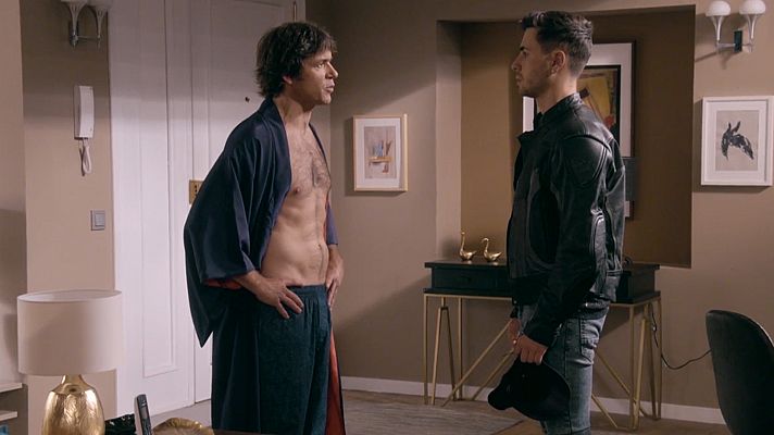 Servir y proteger - Turbo visita a Santos Mercader en Servir y Proteger