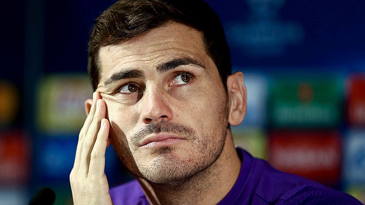 Telediario 1 - El Oporto inscribe a Casillas en la liga portuguesa