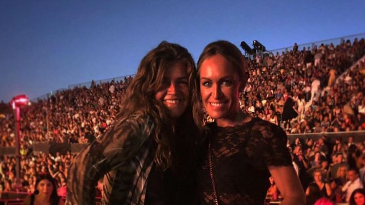 D Corazón - Fans y famosos no se pierden el concierto Jennifer López