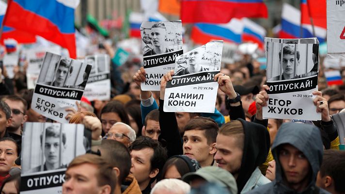 Organizaciones de derechos humanos denuncian brutalidad policial durante las protestas en Rusia