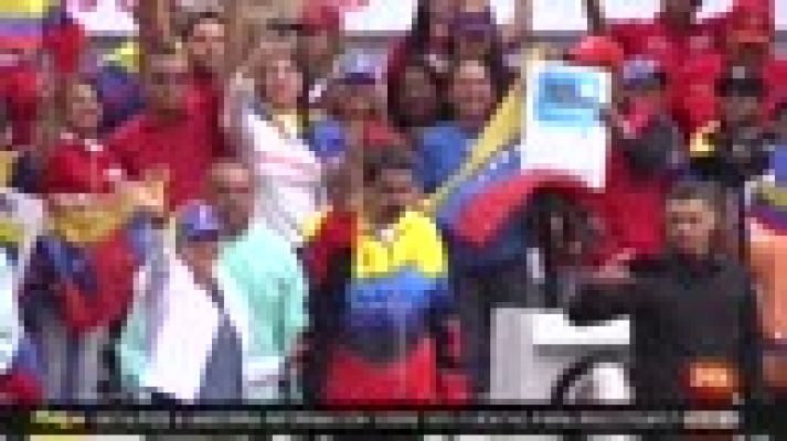 Informativo 24h - El chavismo sale a la calle para protestar contra el bloqueo de Estados Unidos