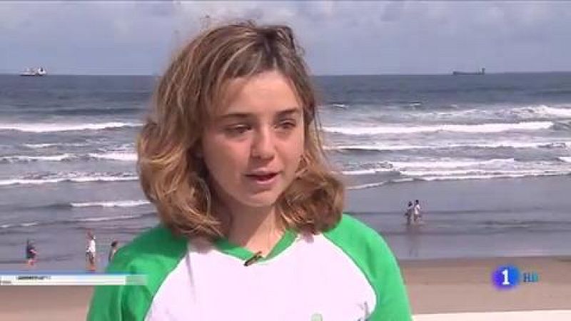 Fue la primera surfista ciega española en participar en un Mundial de surf adaptado. Carmen López supera barreras y sigue superándose cada día.