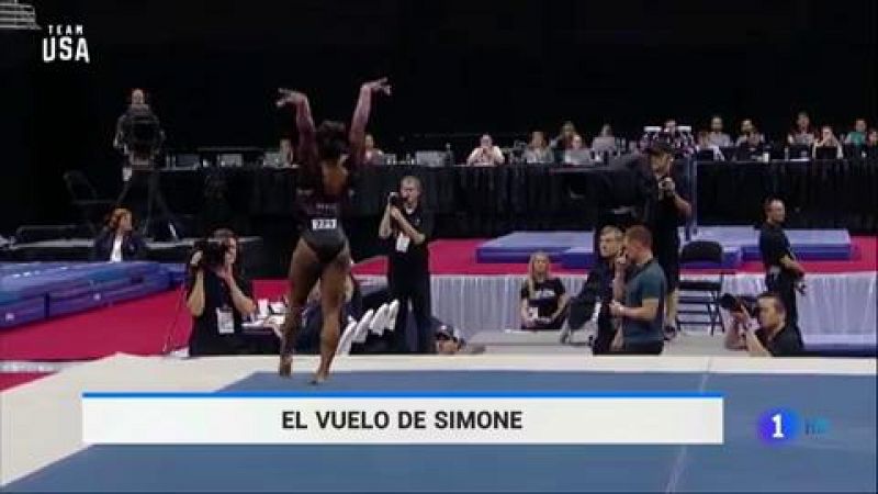 Gimnasia | Simone Biles hace un salto triple-doble - RTVE.es | Ver