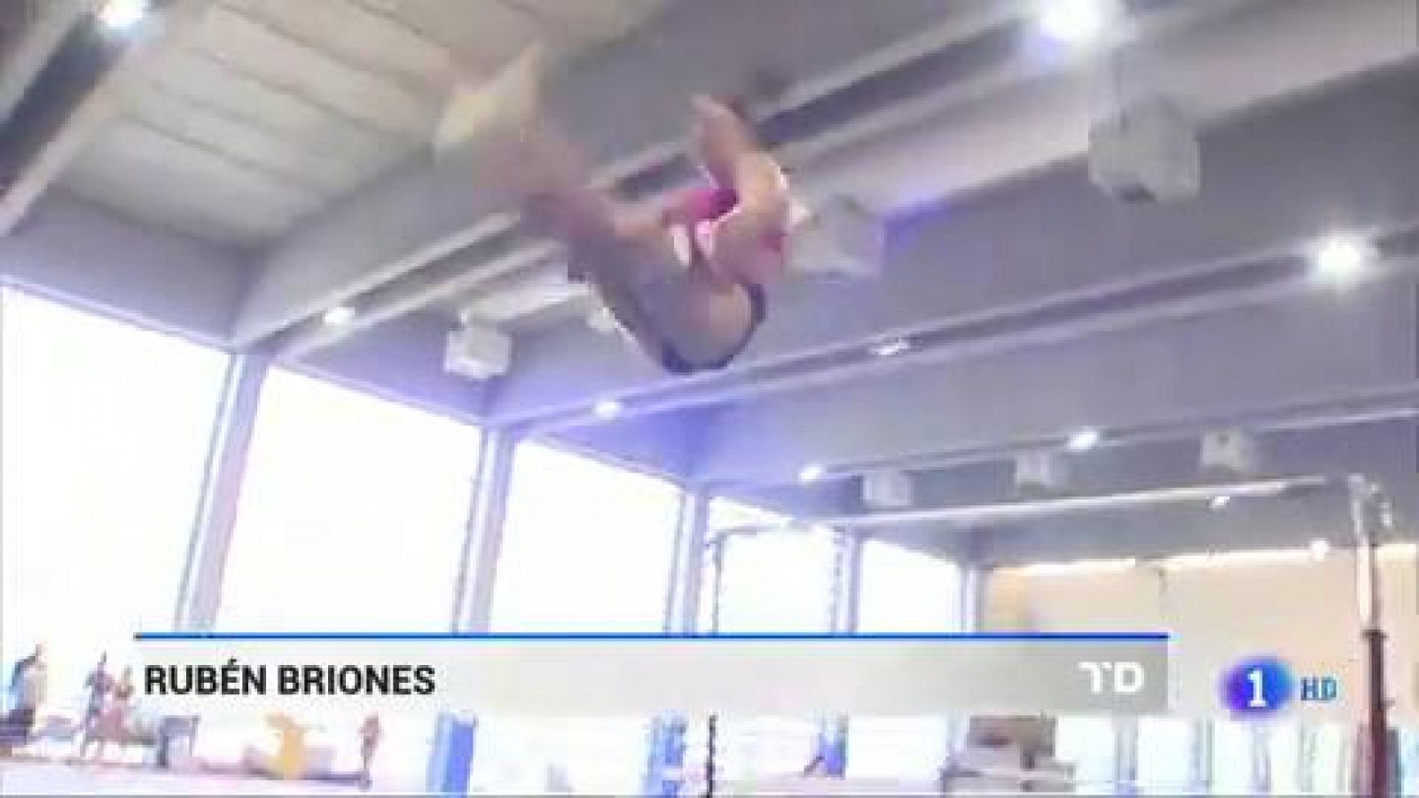 Las gimnastas se rinden a Biles - RTVE.es
