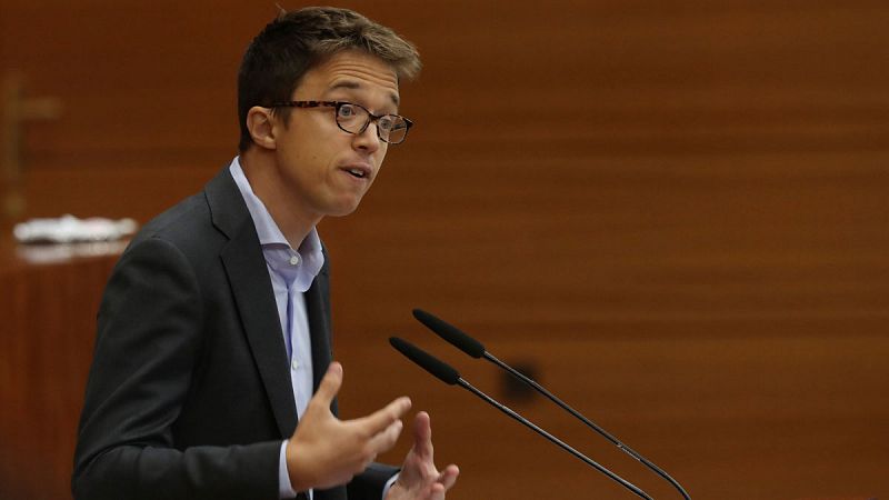 El portavoz de Más Madrid en la Asamblea de Madrid, Íñigo Errejón, ha pedido a Díaz Ayuso no usar "términos gafados" cuando ha asaegurado que va a aplicar "tolerancia cero" con la corrupción. "Nos podría decir ahora viene un PP nuevo, pero ¿puede ust