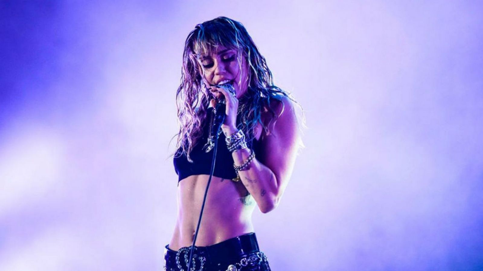 Corazón - La última canción de Miley Cyrus: ¿sobre su ruptura con Liam Hermsworth?