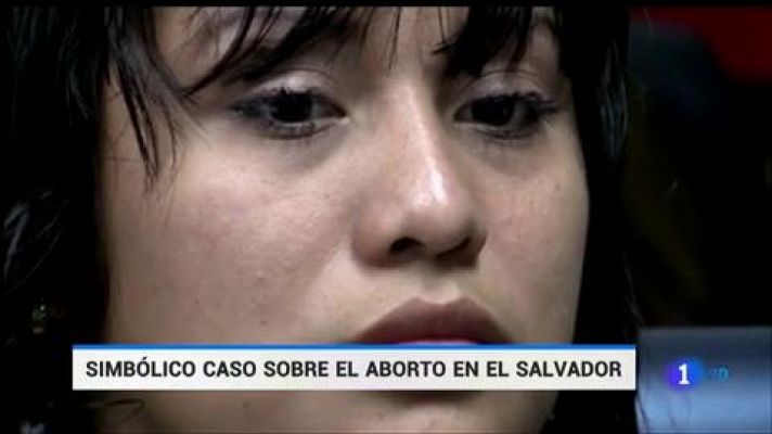 Piden absolución para la joven salvadoreña que abortó