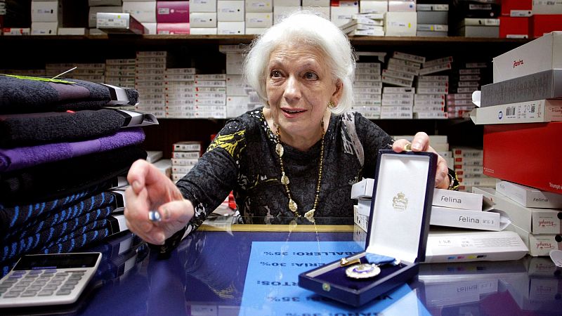 Se jubila a los 78 años Dolores Agra, la mujer que más tiempo ha cotizado en España
