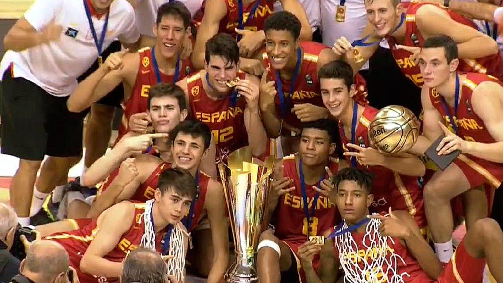 España, campeona de Europa sub-16 - las mejores imágenes | Ver