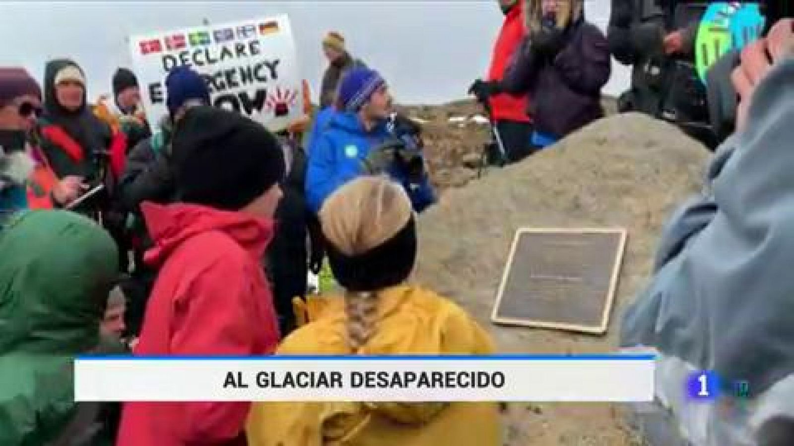 Telediario 1: El primer glaciar islandés que ha desaparecido por el cambio climático  | RTVE Play