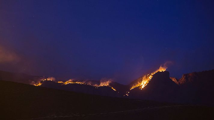El incendio de Gran Canaria carboniza ya 10.000 hectáreas