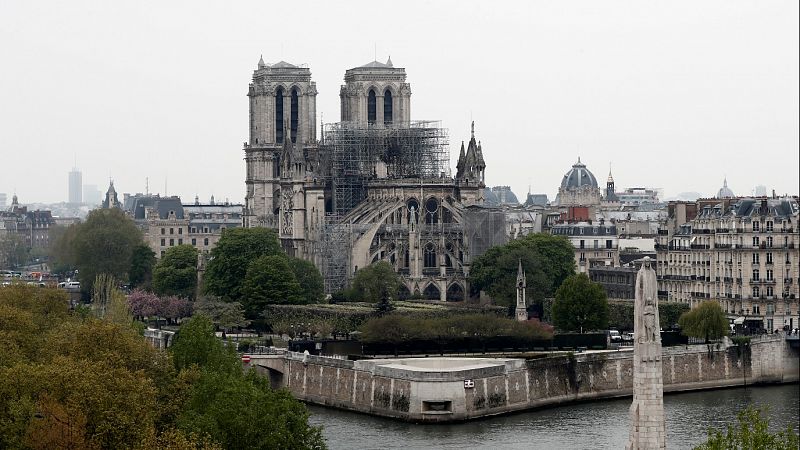 Comienzan los trabajos para consolidar la estructura de Notre Dame y evitar que se derrumbe