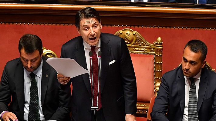 Dimite el primer ministro italiano Giuseppe Conte 