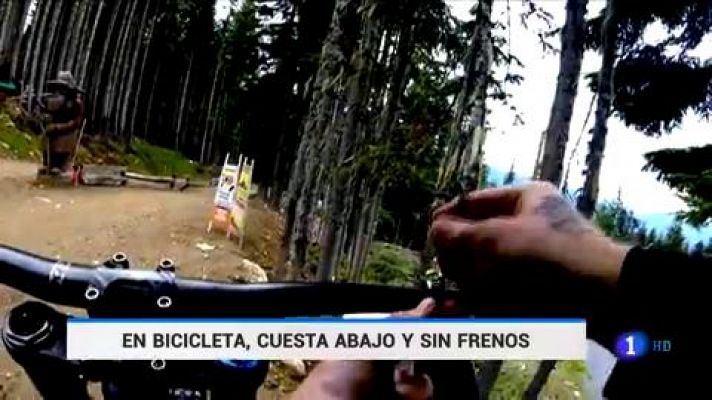 En bicicleta, cuesta abajo y sin frenos